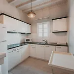 Daire Traditional Cycladic In Elia Mykonos *