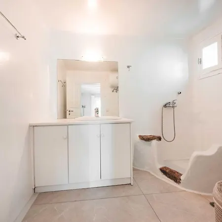 Traditional Cycladic In Elia Mykonos Mykonos Town