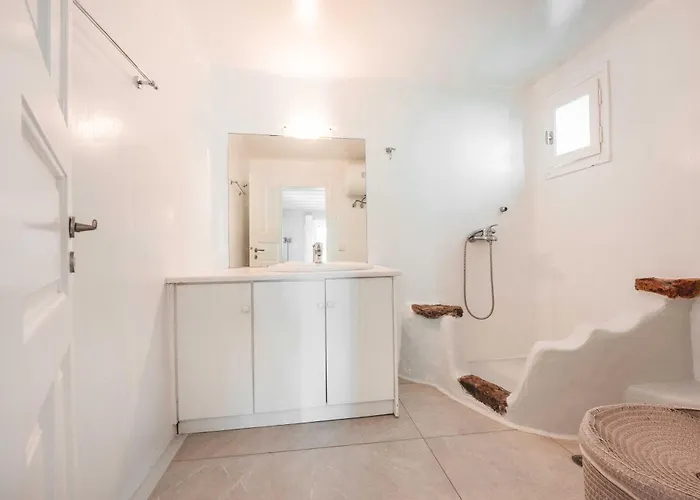 Traditional Cycladic In Elia Mykonos Mykonos Town