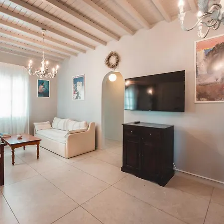 Traditional Cycladic In Elia Mykonos Apartment Mykonos Town
