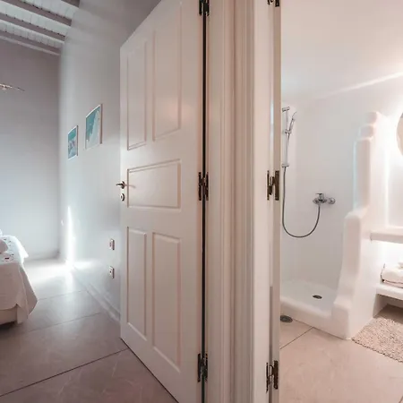 Traditional Cycladic In Elia Mykonos * Mykonos Town